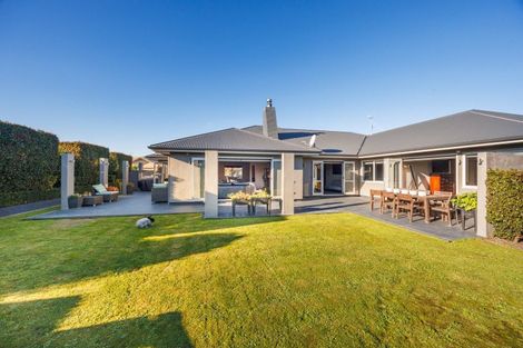 Photo of property in 12 Liberty Grove, Kelvin Grove, Palmerston North, 4414