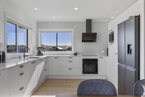 Photo of property in 52 Maunganamu Drive, Wharewaka, Taupo, 3330