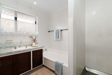 Photo of property in 12a Westbrook Place, Pomare, Rotorua, 3015