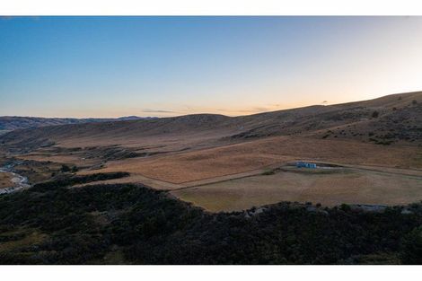 Photo of property in 1976 Saint Bathans Loop Road, Saint Bathans, 9386