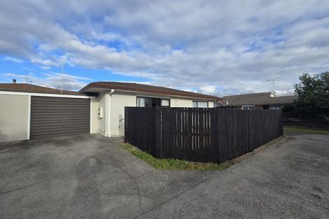 Photo of property in 1/6b Youngs Road, Papakura, 2110