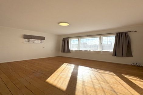 Photo of property in 10 Russell Avenue, Pukekohe, 2120