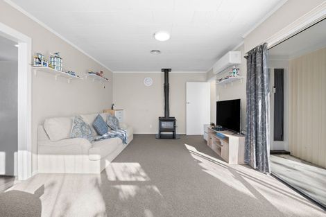 Photo of property in 16 Caernarvon Street, Dinsdale, Hamilton, 3204