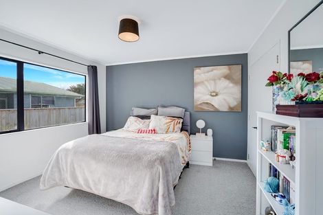 Photo of property in 27 Penney Green, Nawton, Hamilton, 3200