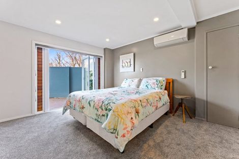 Photo of property in 7 Elizabeth Place, Mairangi Bay, Auckland, 0630