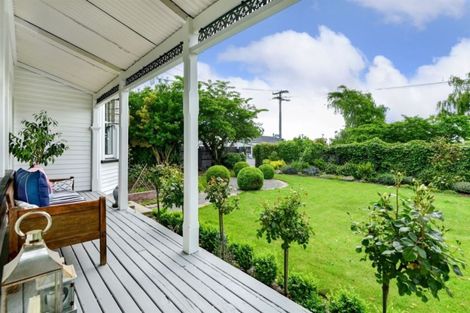 Photo of property in 12 Tyrone Street, Belfast, Christchurch, 8051