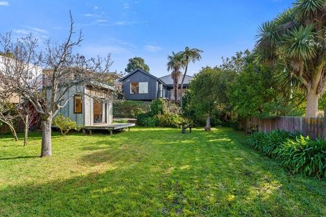 Photo of property in 7 Dale Road, Raumati South, Paraparaumu, 5032