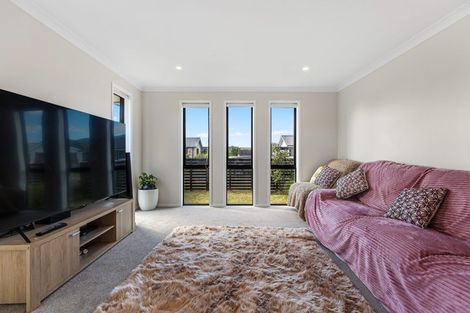 Photo of property in 7 Kuakua Close, Papamoa Beach, Papamoa, 3118