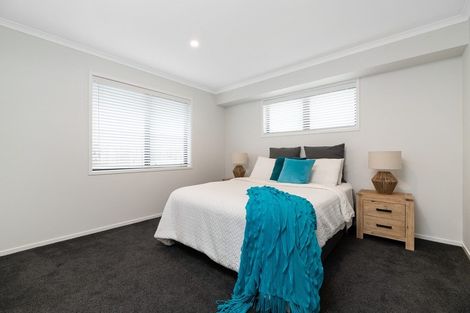 Photo of property in 17 Furlong Road, Papamoa, 3118