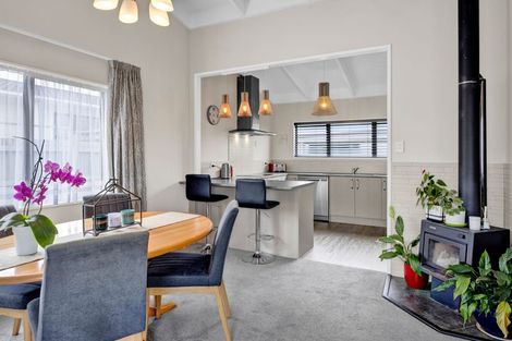 Photo of property in 1/4 Naumai Place, Spotswood, New Plymouth, 4310