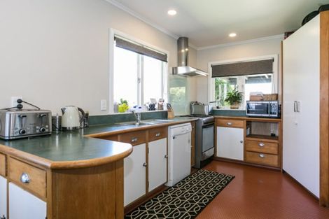 Photo of property in 6 Oxford Street, Taradale, Napier, 4112