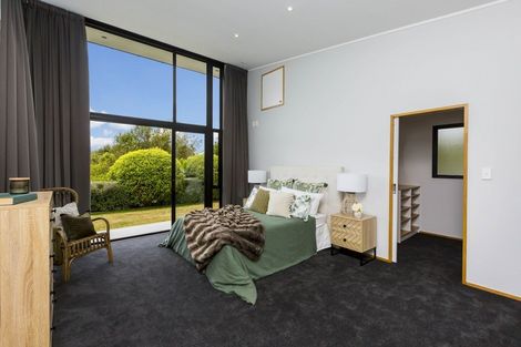 Photo of property in 68 Emerald Hill Drive, Birchville, Upper Hutt, 5018