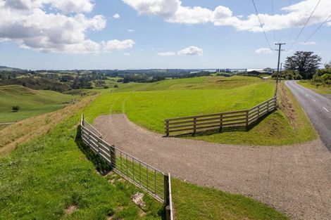 Photo of property in 250 Busby Road, Tahawai, 3170