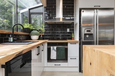 Photo of property in 6b Kaimai Place, Hairini, Tauranga, 3112