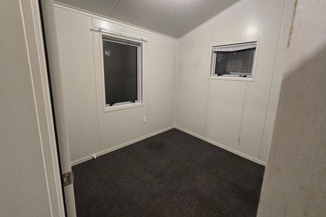 Photo of property in 586a Pioneer Highway, Highbury, Palmerston North, 4412