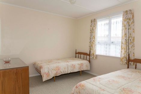 Photo of property in 72 Barraud Street, Dannevirke, 4930