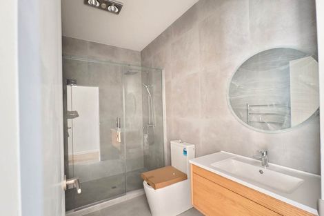 Photo of property in 10 Kopu Road, Orewa, 0931