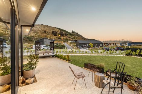 Photo of property in 33 Atkins Road, Luggate, Wanaka, 9382