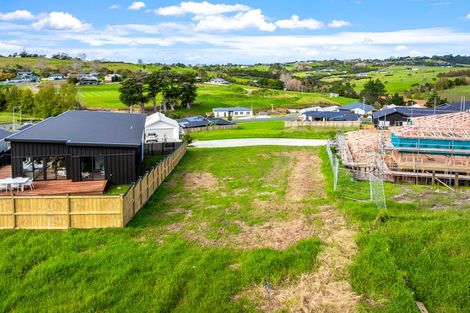 Photo of property in 8 Torokaha Lane, Snells Beach, 0920