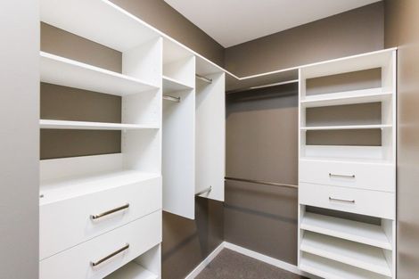 Photo of property in 1 Te Ara Lane, Hokowhitu, Palmerston North, 4410