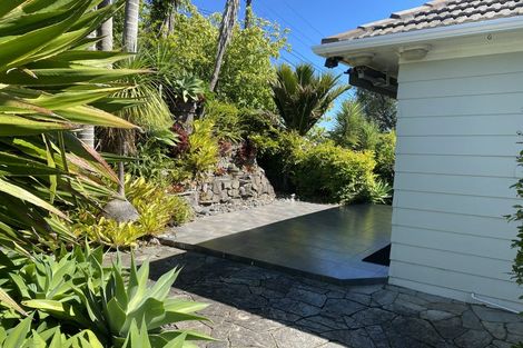 Photo of property in 11 Bannerman Road, Morningside, Auckland, 1022