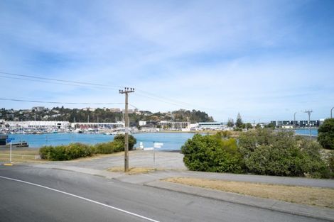 Photo of property in 16 Meeanee Quay, Westshore, Napier, 4110
