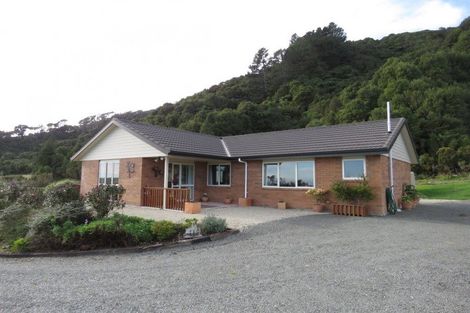 Photo of property in 3008 Coast Road, Barrytown, Runanga, 7873