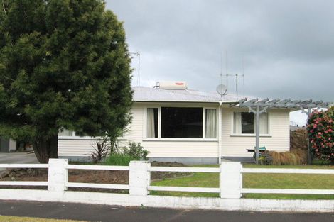 Photo of property in 6 Keitha Place, Glenview, Hamilton, 3206