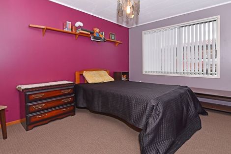 Photo of property in 4 Carter Place, Manurewa, Auckland, 2102