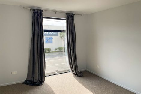 Photo of property in 6/18 New Brighton Road, Shirley, Christchurch, 8061