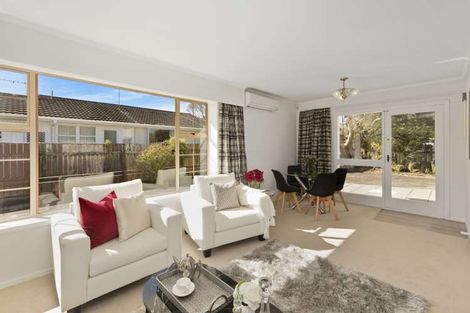 Photo of property in 51a Ludlam Crescent, Woburn, Lower Hutt, 5010