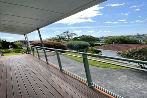 Photo of property in 8 Copperfield Terrace, Mellons Bay, Auckland, 2014