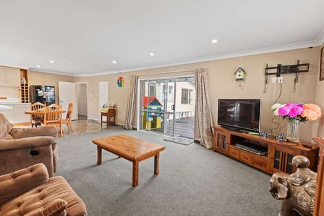 Photo of property in 105 Oxford Street, Ashhurst, 4810