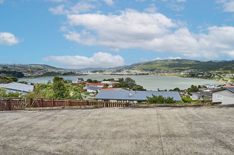 Photo of property in 10 Finn Place, Titahi Bay, Porirua, 5022