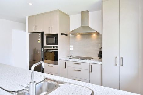 Photo of property in 28 Makawe Roa Street, Marshland, Christchurch, 8083