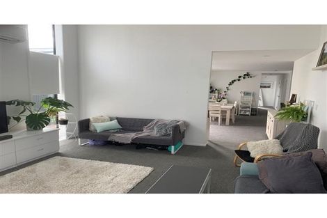 Photo of property in 5 Mettle Lane, Papakura, 2110