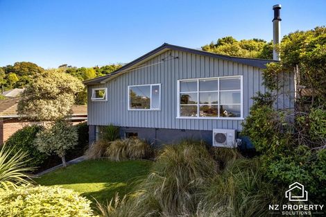Photo of property in 24 Seaview Terrace, Kew, Dunedin, 9012