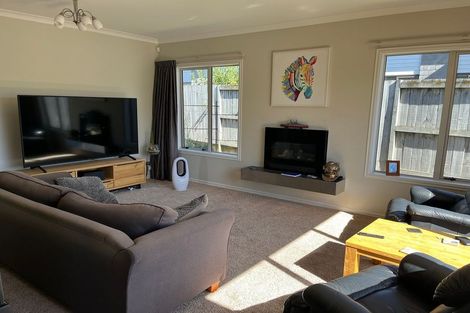 Photo of property in 2 Mandalay Key, Papamoa Beach, Papamoa, 3118