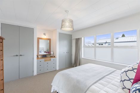 Photo of property in 68 Laurence Street, Manly, Whangaparaoa, 0930