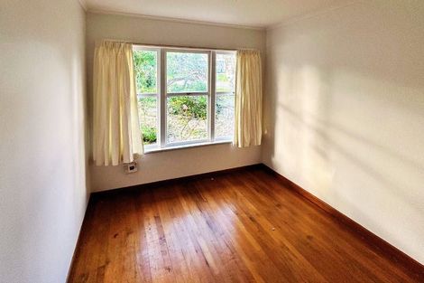 Photo of property in 19 View Road, Glenfield, Auckland, 0627