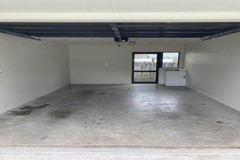 Photo of property in 21 Aberfeldy Avenue, Highland Park, Auckland, 2010