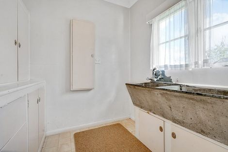 Photo of property in 28 Linwood Avenue, Mount Albert, Auckland, 1025