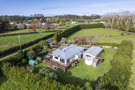 Photo of property in 1230 Egmont Road, Egmont Village, New Plymouth, 4372