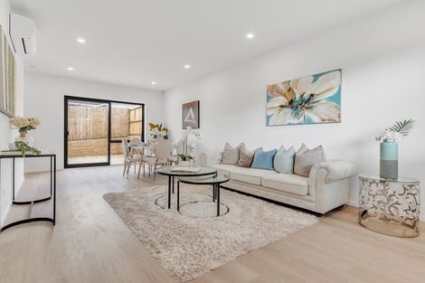 Photo of property in 49a Vera Road, Te Atatu South, Auckland, 0610