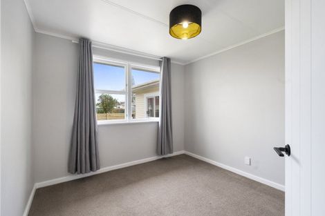 Photo of property in 3 Clifton Street, Bulls, 4818