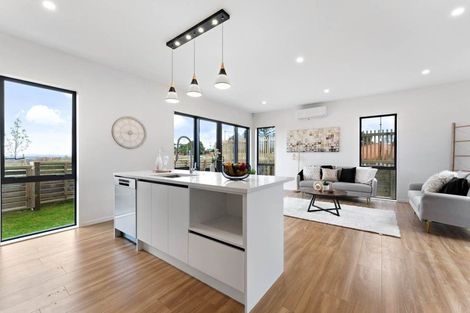 Photo of property in 40 Papai Lane, Massey, 0614