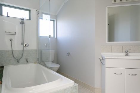 Photo of property in 2/38 Kurupae Road, Hilltop, Taupo, 3330