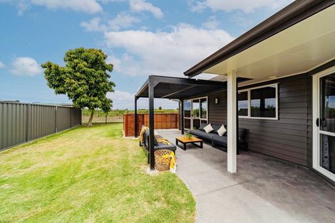 Photo of property in 33 Mcnaughton Place, Onekawa, Napier, 4110