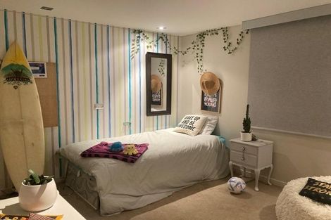 Photo of property in 12 Sackville Street, Fitzroy, New Plymouth, 4312