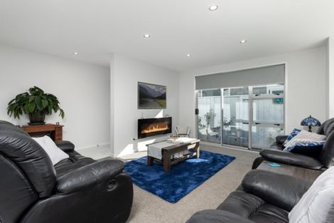 Photo of property in 18 Marion Crescent, Papamoa Beach, Papamoa, 3118